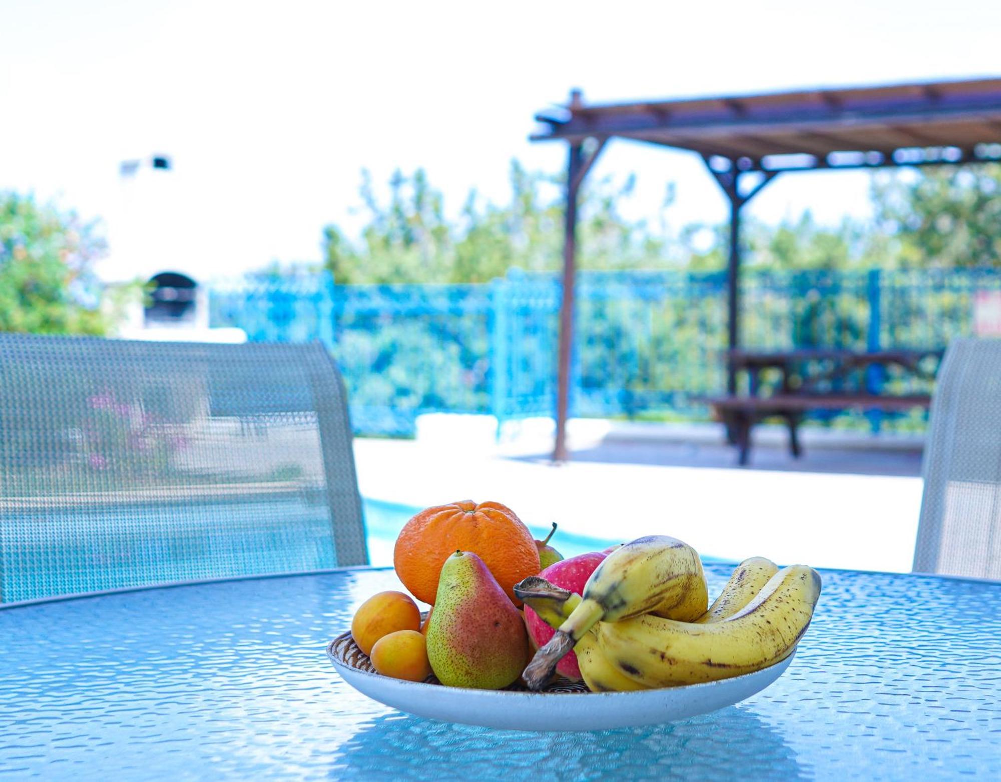 Azzurro Holiday Villas Пея Екстериор снимка