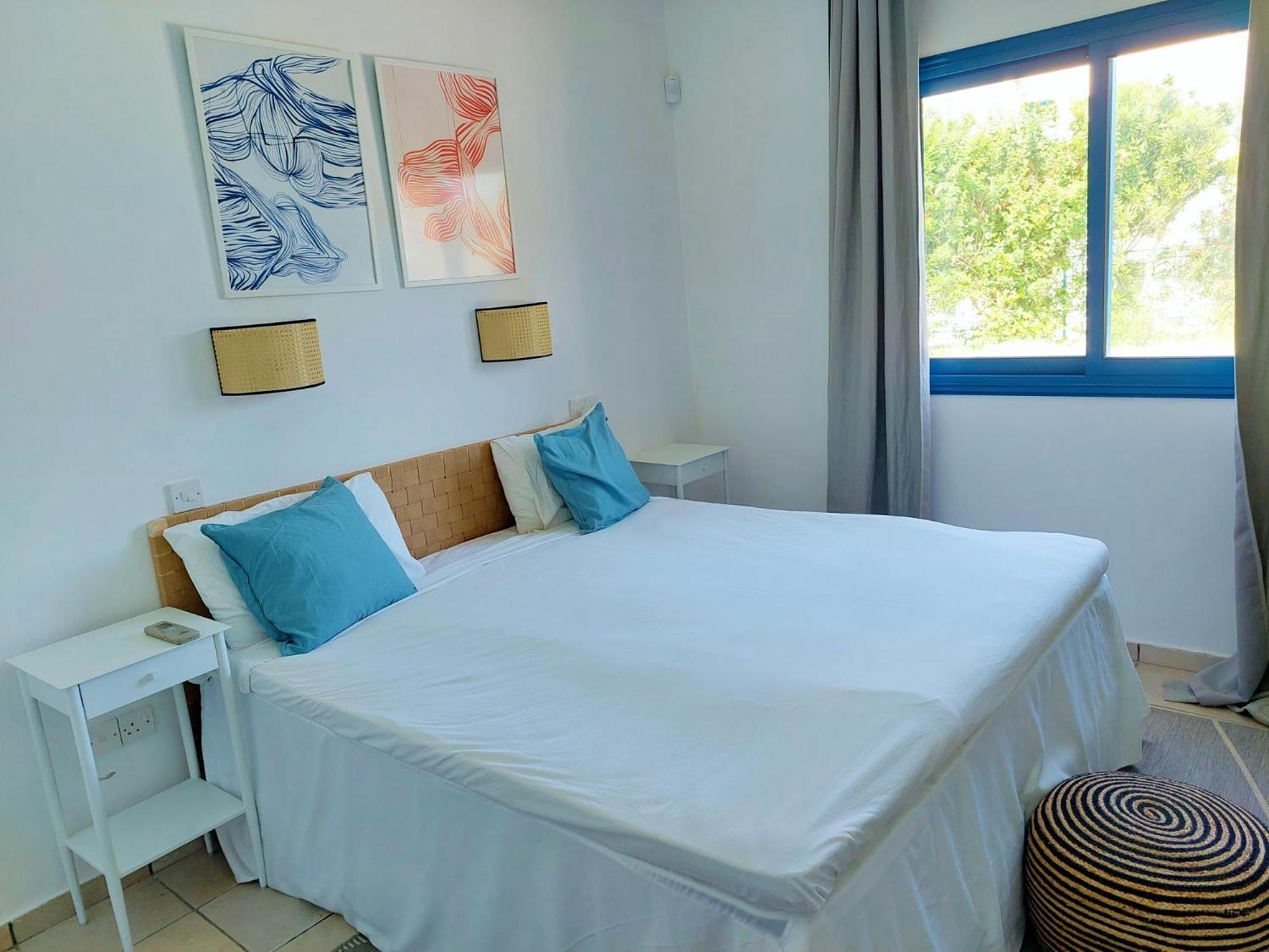 Azzurro Holiday Villas Пея Екстериор снимка