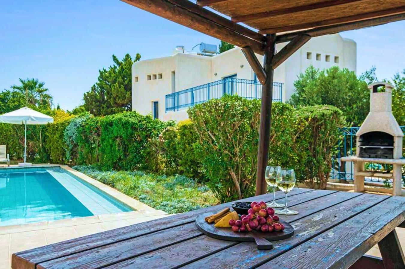 Azzurro Holiday Villas Пея Екстериор снимка