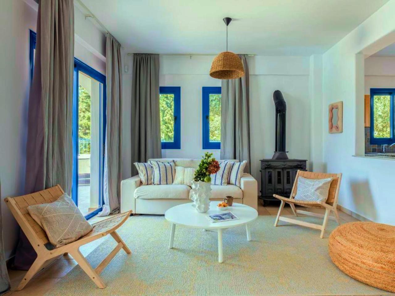 Azzurro Holiday Villas Пея Екстериор снимка