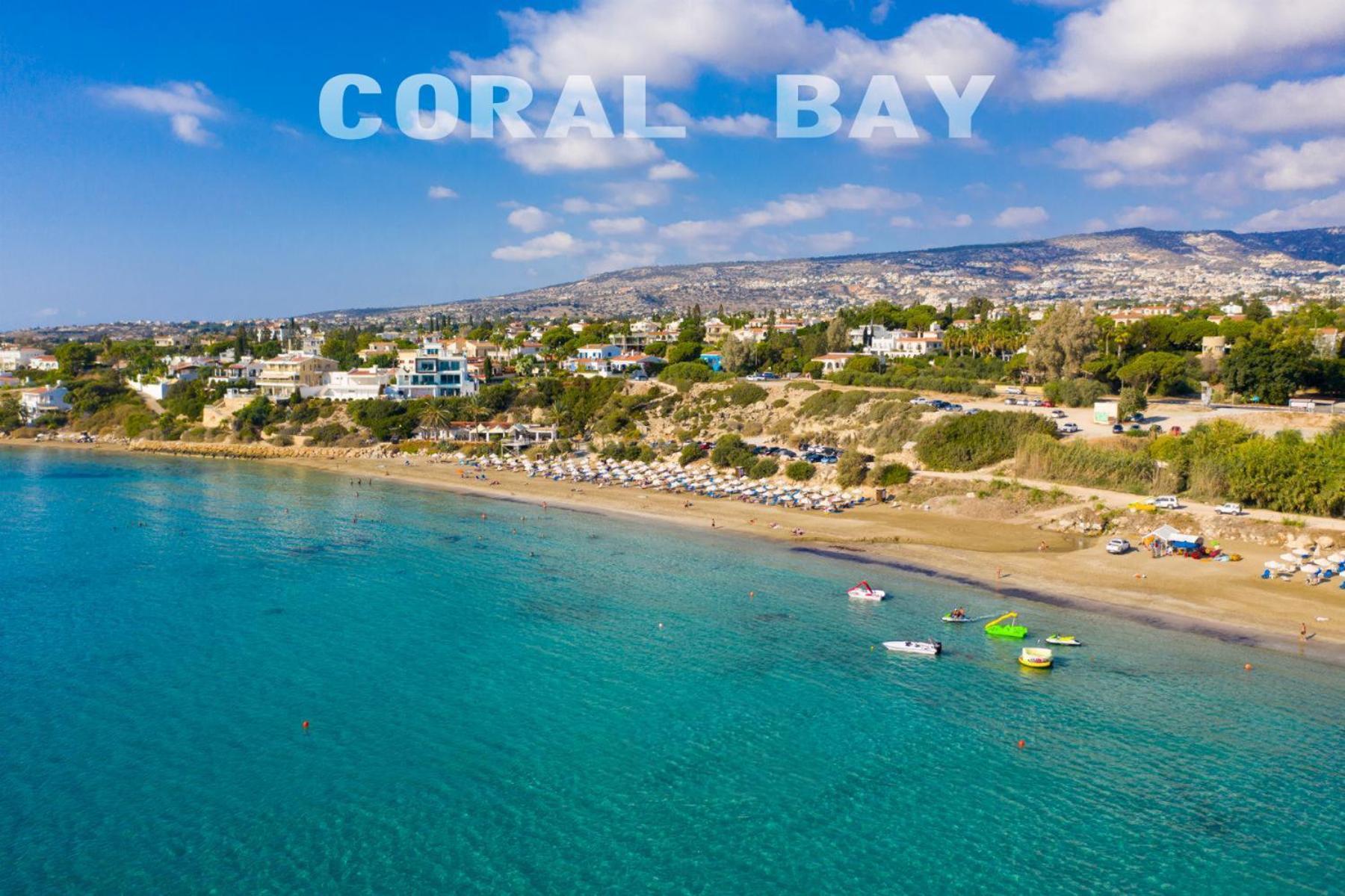 Azzurro Holiday Villas Пея Екстериор снимка