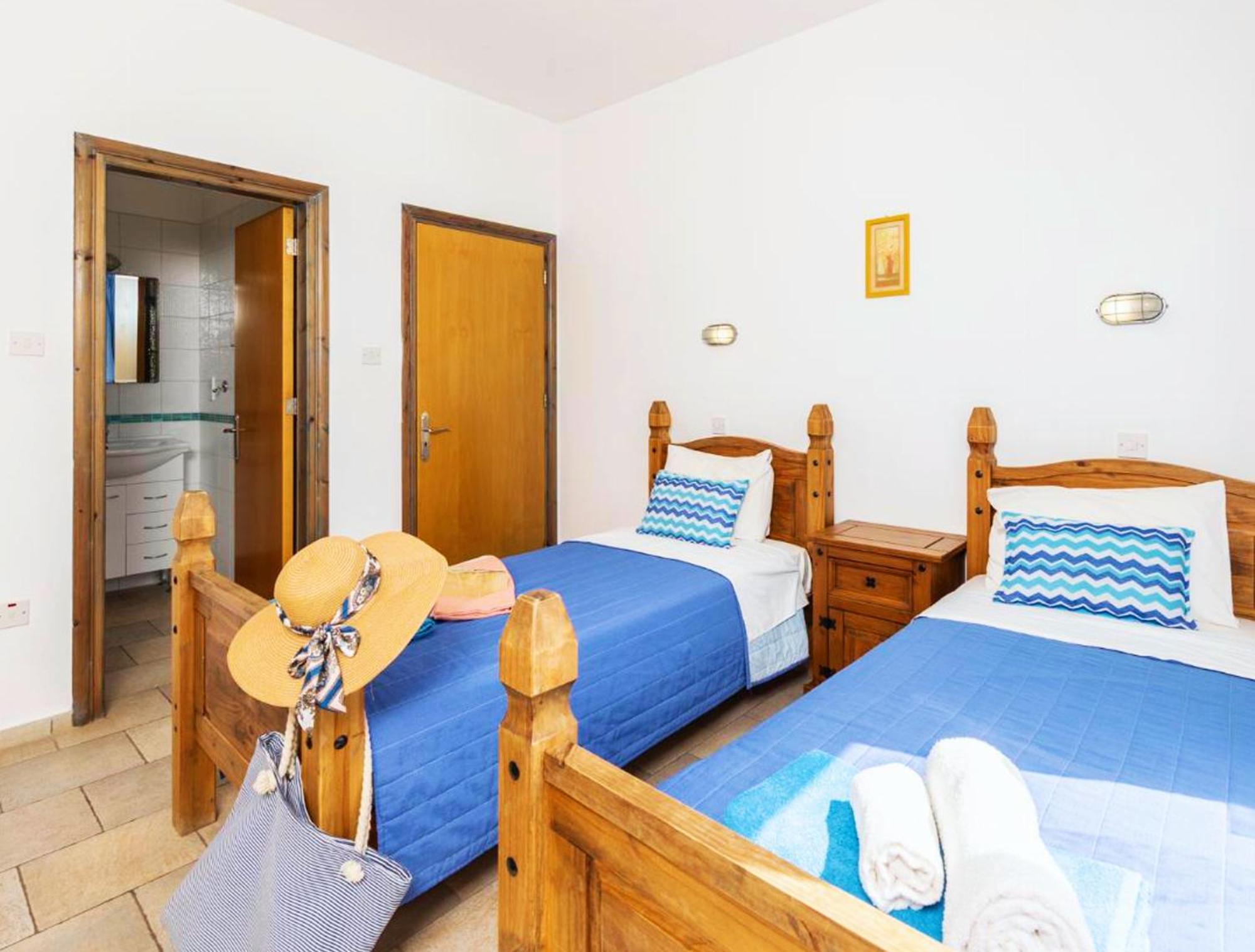 Azzurro Holiday Villas Пея Екстериор снимка